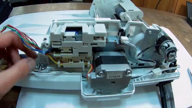 Kyocera, типа FS-1028MFP/1135 и т.п. бумага останавливается в автоподатчике DP-110. Не шлейф! смотреть онлайн