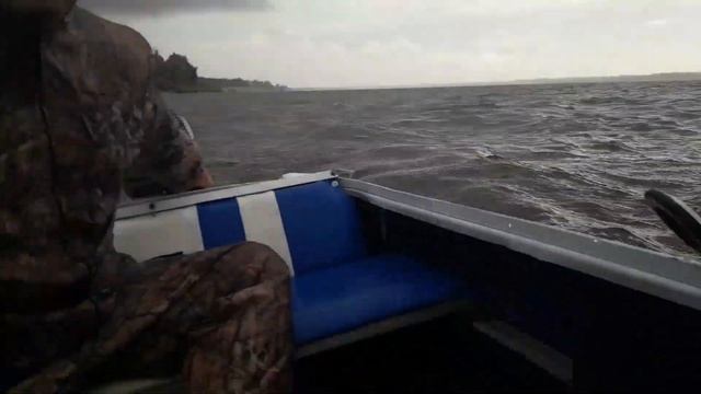На Волге сегодня ветренно смотреть онлайн