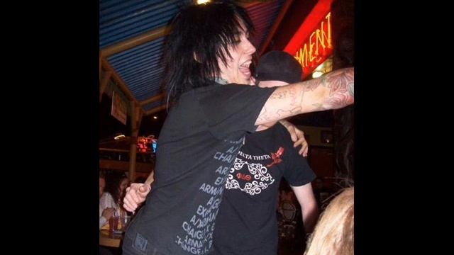 Ronnie Radke's AMAZING Voice. Plus Pictures. смотреть онлайн