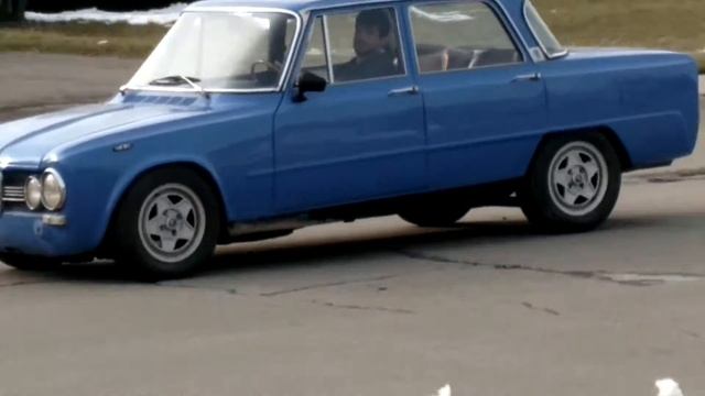 1970 Giulia Super - return trip смотреть онлайн