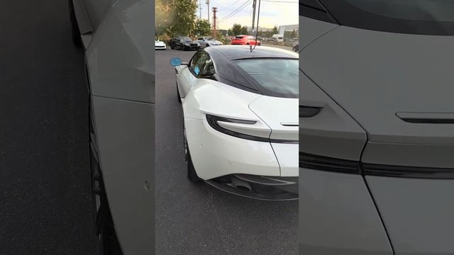 Aston DB12 walk around смотреть онлайн