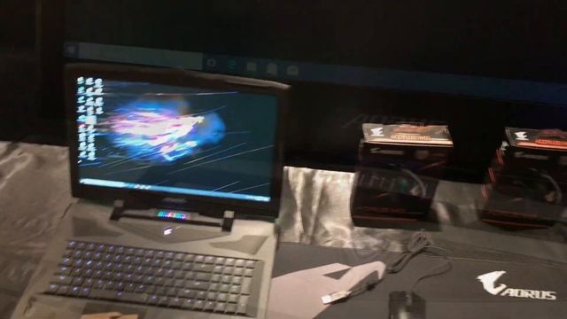 [Cowcot TV] Découverte AORUS X9 SLI GTX 1070 смотреть онлайн
