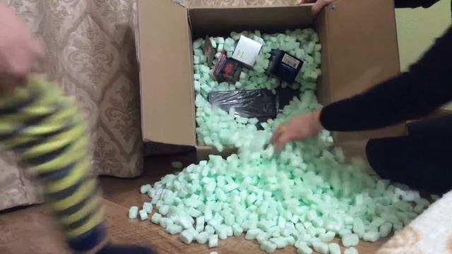 Распаковка посылки из немецкого магазина bbrmodels.com. Доставлено myMeest смотреть онлайн
