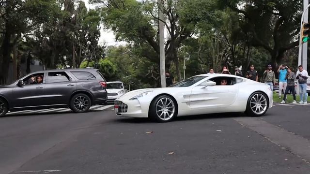 Aston Martin Valkyrie en la CDMX 🇲🇽 смотреть онлайн