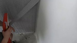 Как правильно клеить обои в углах!