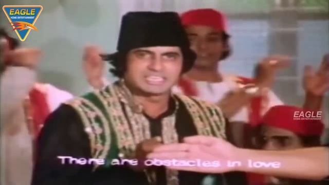 Amitabh Bachchan & Dharmendra | Dekh Lo Pyar Ka Martaba | Charandas (1977) | Eagle Hindi Movies смотреть онлайн
