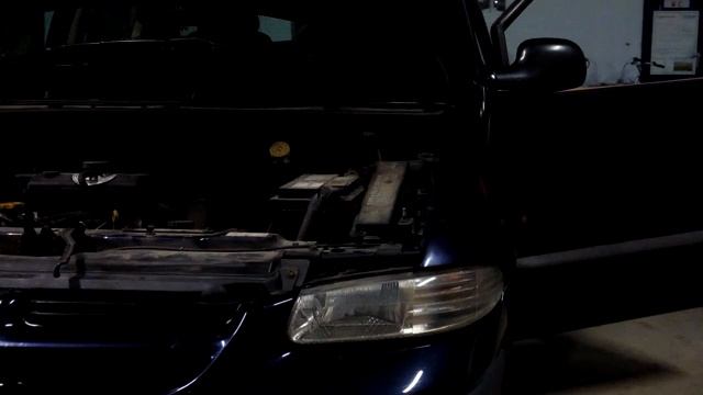 Chrysler Voyager смотреть онлайн