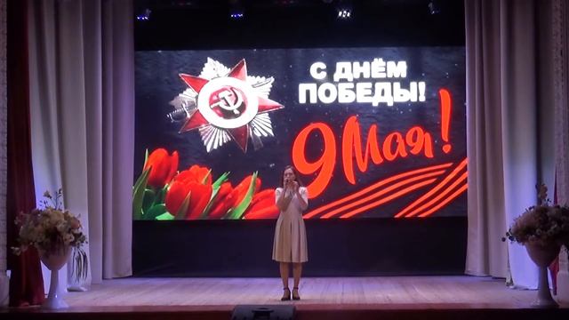 София Михайлова - Баллада о солдатской матери смотреть онлайн