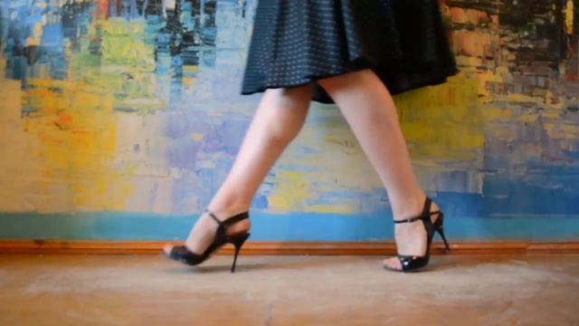 Adornos de Tango 4 .Tango Women´s Technique. Ricardo Tanturi - La Serenata (Mi Amor) [vals] смотреть онлайн