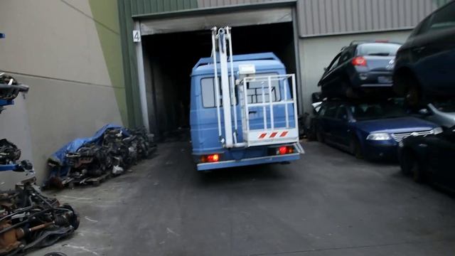 Demolito furgone ALFA ROMEO anni 0ttanta смотреть онлайн