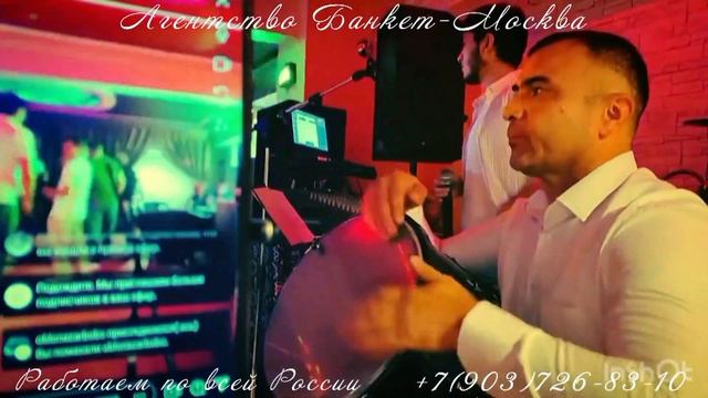 Отабек. Песня Духтари Пари, узбекский и таджикский певец и ведущий, видео 2 смотреть онлайн