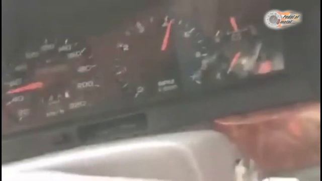 Chrysler Spirit Dohc 1993 Pequeño jalecito смотреть онлайн