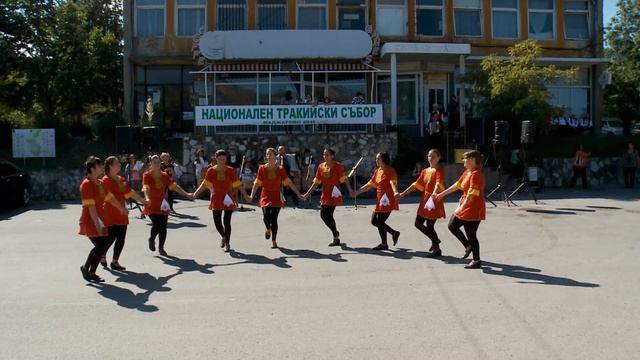 Национален Тракийски събор Маджарово 03 10 2015г САМОДЕЙНИ ГРУПИ от гр МАДЖАРОВО 01 смотреть онлайн
