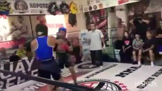 Азизхӯҷа Собитов 🇹🇯 🇷🇺.....бокс. смотреть онлайн