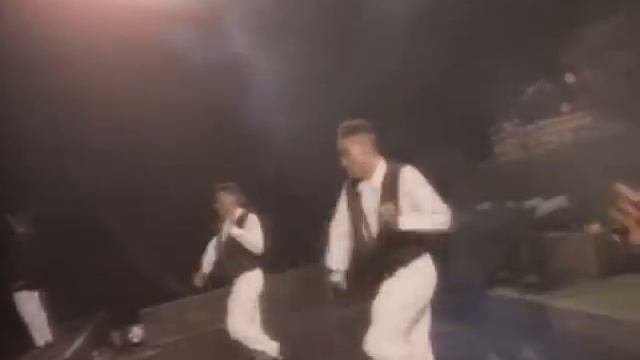 Vanilla Ice - Play That Funky Music