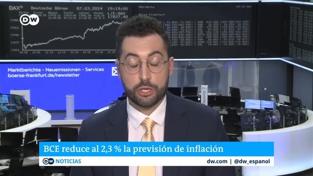 Ecuador negocia otro préstamo multimillonario con el FMI смотреть онлайн
