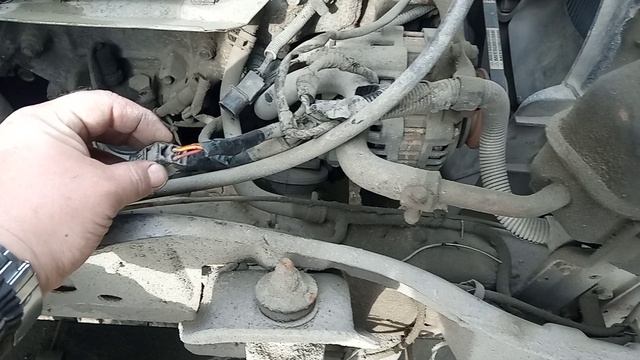 Mitsubishi Canter Замена проводки задних фонарей