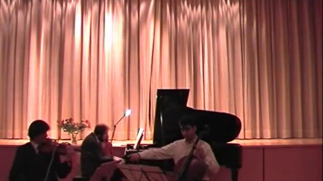 Schubert Piano Trio no. 1 in B flat major - III. Scherzo. Allegro смотреть онлайн