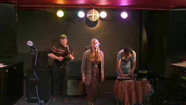 OD2_U7_Opener_-How_does_music_make_us_feel- смотреть онлайн