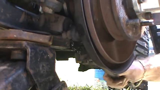 03. Daihatsu Rocky Lower Ball Joints Removal & Installation смотреть онлайн