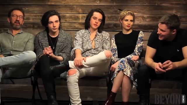 John Carney, Ferdia Walsh-Peelo, Lucy Boynton, Jack Reynor & Mark McKenna talk "Sing Street" смотреть онлайн