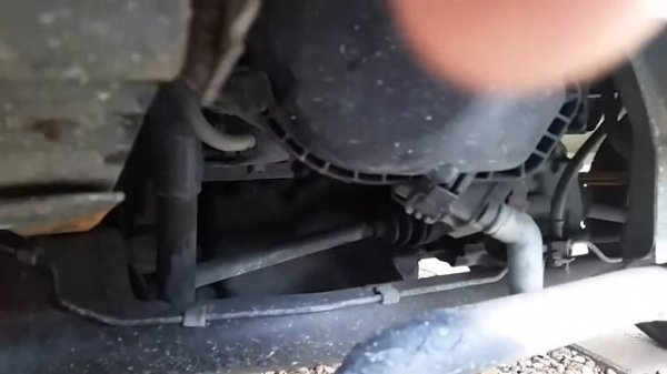 How to change Air filter on Honda Acty. Air filter location and replacement