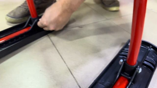 Сборка бензиновой приставки Снежок смотреть онлайн