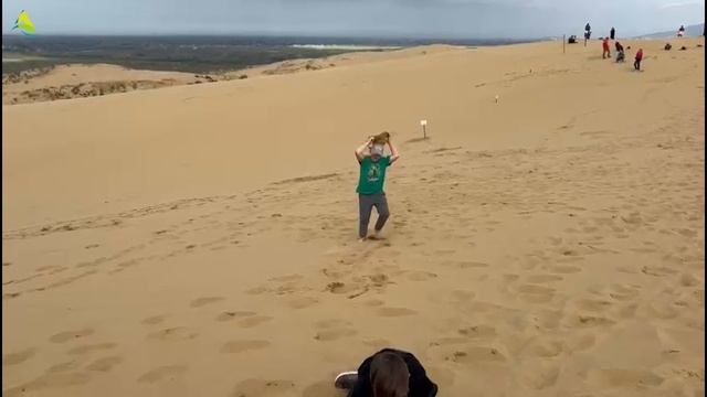 Бархан Сарыкум