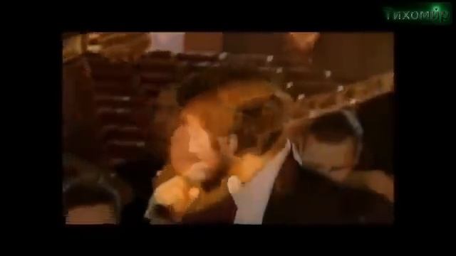 ✅Янис Плутархос - В събота плаках за теб. смотреть онлайн