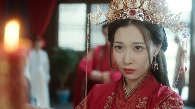 妹妹耍手段搶姐姐未婚夫，姐姐暗中將未婚夫送給她，大婚當天用一招讓她結不成 | 皇妃為何那樣 | Idol Box смотреть онлайн