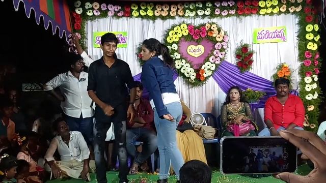 Maha muddochesthunnavoi dance Performance rockstar yesobu ammanabrolu смотреть онлайн