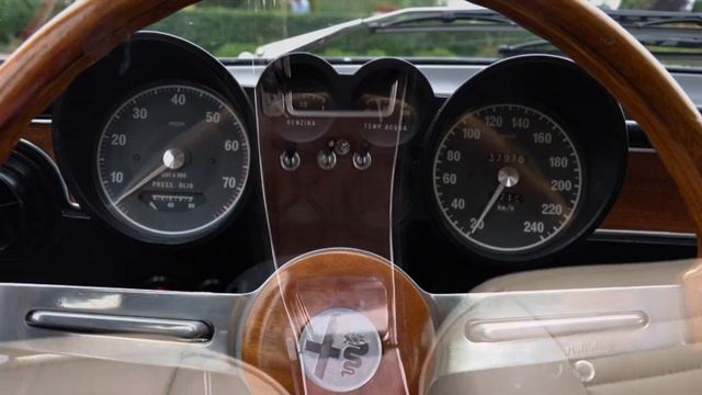 Alfa Romeo 105 Bertone GT - differences & details смотреть онлайн