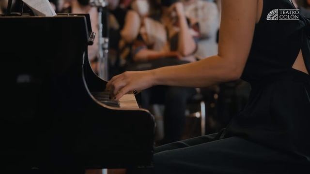 Mujeres en música | Salón Dorado смотреть онлайн