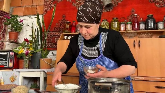 Бабушка готовит обед Азербайджанская Кухня Деревенская Кухня Рецепты смотреть онлайн