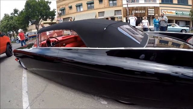 1960 Cadillac Deville смотреть онлайн