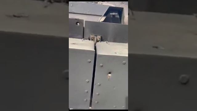 ⚡️СВО 18+ Подбитая БМП Bradley ВСУчных оккупантов в Курском приграничье смотреть онлайн