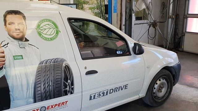 Бесконтактный стенд сход-развал Техно Вектор 8 Velox в г.София (Болгария) смотреть онлайн