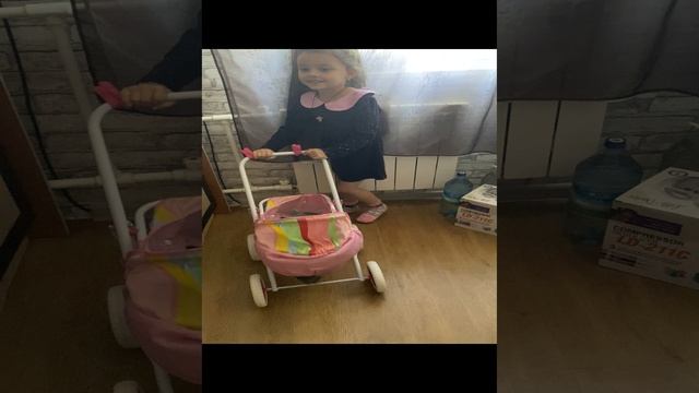 Кот на прогулке смотреть онлайн