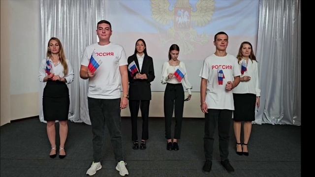 Молодежь Запорожской области поздравила Президента России с Днём рождения смотреть онлайн