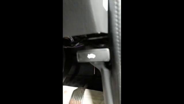 Cara membuka kap mesin & letak tuas pembuka kap mesin Daihatsu Taruna, By TO 931 смотреть онлайн