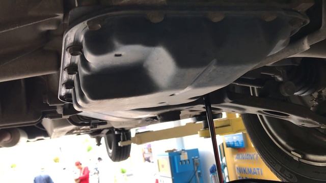 CARA GANTI OLI TRANSMISI DAIHATSU SIRION 2017 MATIC PAKAI SHELL SPIRAX ATF PART I BUKA TAB OLI смотреть онлайн
