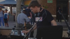 Reinhardt Buhr - Ambient Melodic House - Live Looping (Spitfire Audio Piano)