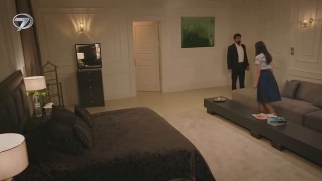 ESARET 136 - Eu sou a ex-namorada de Orhun. 😮 смотреть онлайн