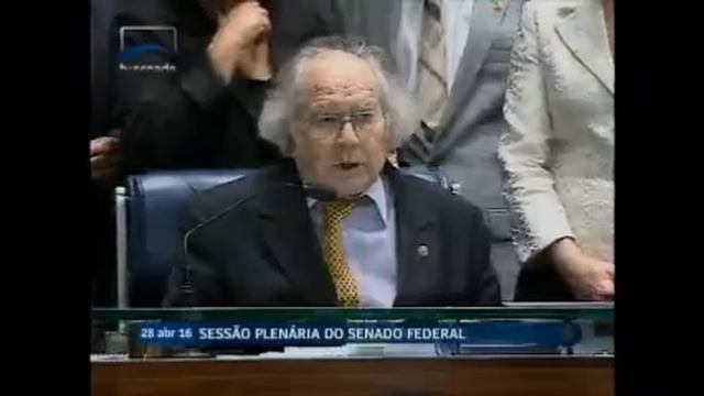 Prêmio Nobel da Paz Adolfo Pérez Esquivel fala em 'golpe' no Senado Federal смотреть онлайн