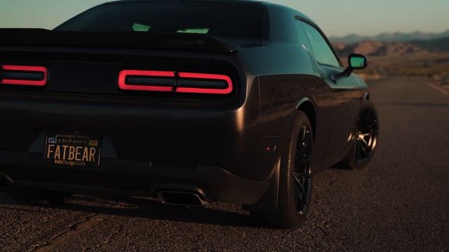 Nicole's 2017 Dodge Challenger T/A | 4K смотреть онлайн