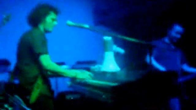 Oliver - Lullaby Live in Suburbia song 6 смотреть онлайн