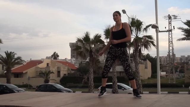 Los Cadillacs - Me Marcharé Ft. Wisin -Merengue mambo zumba смотреть онлайн
