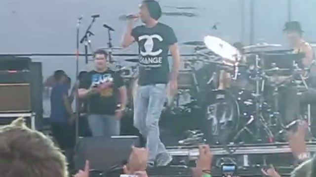 Third Eye Blind-Jumper (featuring Alex Gaskarth) смотреть онлайн