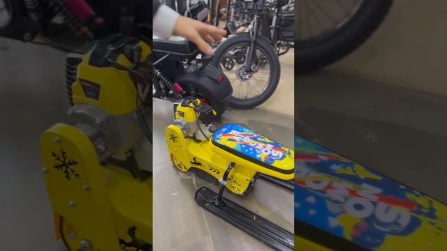 Детский снегоход Снежок Р1. Магазин БайкСити Альметьевск Советская 153а 89274417878 смотреть онлайн