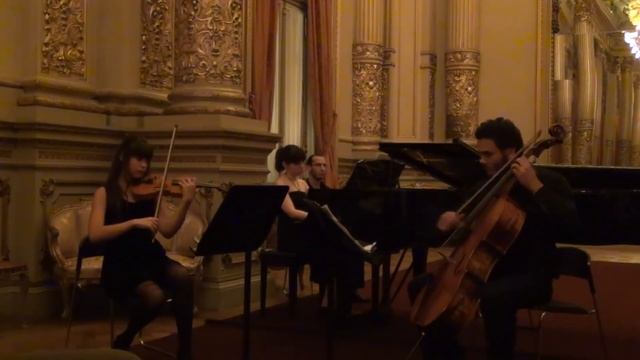 Dvorak Trio n°4 "Dumky" - Completo смотреть онлайн